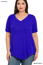 Load image into Gallery viewer, V-NECK HI-LOW HEM TOP (BRIGHT BLUE)
