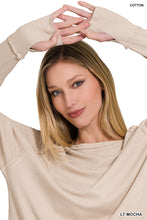 Load image into Gallery viewer, COTTON RAGLAN SLEEVE THUMBHOLE TOP (LT MOCHA)
