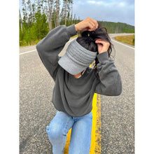 Load image into Gallery viewer, Knit Visor C.C Cap
