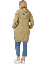 Load image into Gallery viewer, SIDE PANEL LEOPARD SOFT STRETCH HOODIE (KHAKI)
