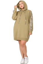 Load image into Gallery viewer, SIDE PANEL LEOPARD SOFT STRETCH HOODIE (KHAKI)
