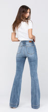 Load image into Gallery viewer, Mid-Rise Trouser Flare
