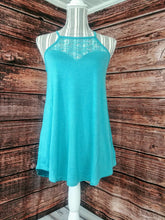 Load image into Gallery viewer, Lace Tank Top (Ash Mint)

