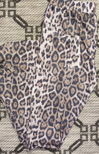Load image into Gallery viewer, Leopard Flare Pants
