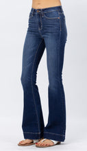 Load image into Gallery viewer, Hi-Rise 2" Hem Trouser Flare Jeans

